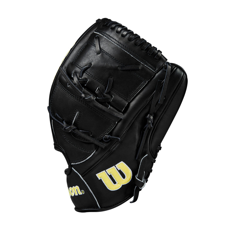 Wilson A2000 B2 Pitcher's Baseball Mitt - 12"