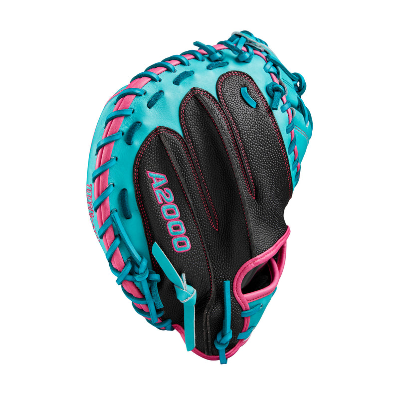 Wilson A2000 CM33SS Catcher's Mitt - 33"