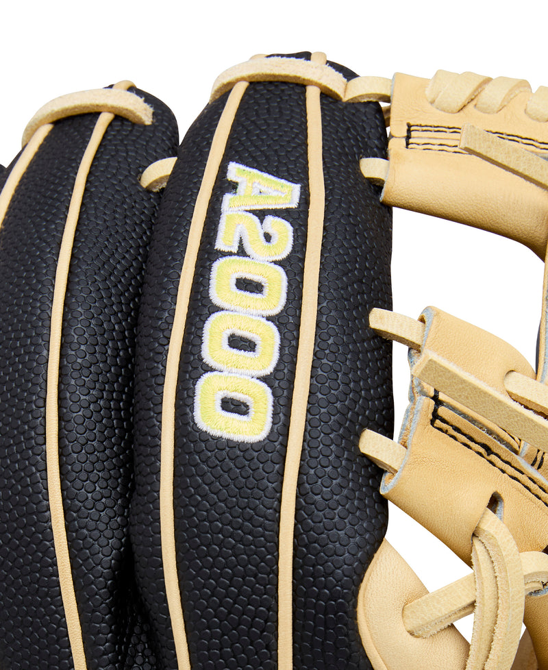 Wilson 2026 A2000 DP15SS Classic Series Infield Baseball Glove - 11.5"